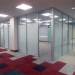 University classroom glass walls installation #0390