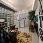 Freestanding demountable wall enlosed lobby room Flex Series