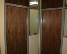 Solid core veneer doors - Flex Series Demountable Wall System Solid core veneer doors - Flex Series Demountable Wall System
