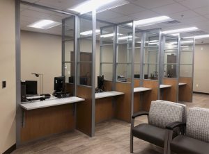 Divided Transaction Top Flex Series demountable walls Divided Transaction Top Flex Series demountable walls