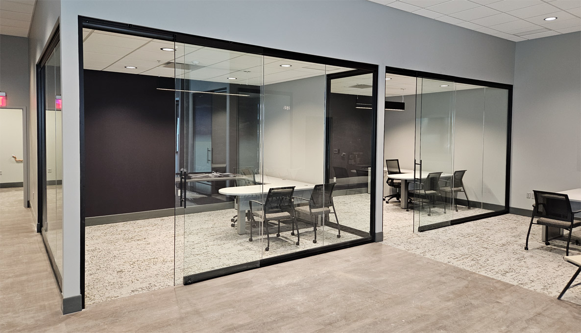 Frameless Glass Sliding Doors - Financial Offices Frameless Glass Sliding Doors - Financial Offices